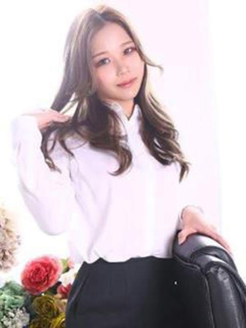 雄琴 丸の内商事 江本　れみ秘書